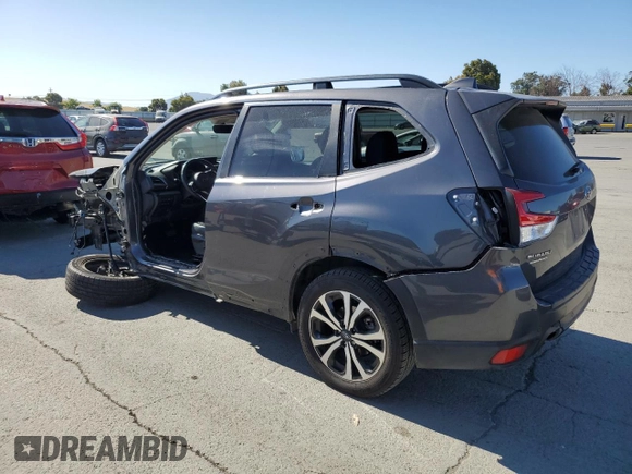 2021 Subaru Forester Limited with VIN JF2SKAUC4MH465791, listed as a Copart auction lot 61262395 with 36,232 mi miles and Salvage title. Bid and sale history available at DreamBid. Image 2.
