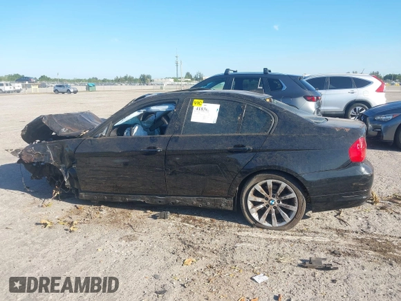 2011 BMW 3 Series 328i xDrive with VIN WBAPK7G51BNN87282, listed as a IAAI auction lot 41836614 with 95,382 mi miles and . Bid and sale history available at carsss.com. Image 14.