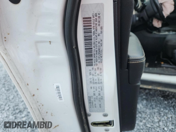 2016 Jeep Cherokee Latitude z VIN 1C4PJLCB9GW302114, wystawiony jako Copart lot #59312465 z przebiegiem 160 040 mil mil oraz Szkoda całkowita • Salvage title. Historia ofert i sprzedaży dostępna na DreamBid. Obrazek 13.