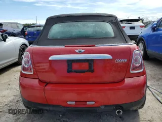 2015 MINI Convertible с VIN WMWZN3C53FT266957, выставлен на аукционе Copart как лот 74564094 с пробегом Не указан миль и На запчасти • Non repairable. История ставок и продаж доступна на DreamBid. Изображение 6.