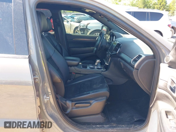 2019 Jeep Grand Cherokee Laredo E with VIN 1C4RJFAG8KC849782, listed as a IAAI auction lot 42151331 with 141,099 mi miles and . Bid and sale history available at DreamBid. Image 5.
