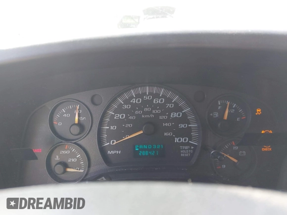 2007 Chevrolet Express Passenger z VIN 1GAHG39U571200083, wystawiony jako IAAI lot #41763512 z przebiegiem 288 421 mil mil oraz . Historia ofert i sprzedaży dostępna na DreamBid. Obrazek 7.