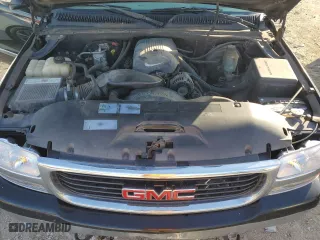 2002 GMC Sierra 1500 SLE with VIN 2GTEC19V621166340, listed as a Copart auction lot 83235214 with 0 mi miles and Salvage Title. Bid and sale history available at carsss.com. Image 11.