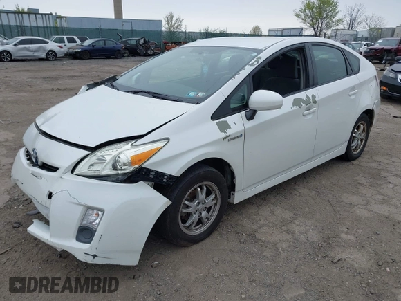 2010 Toyota Prius II with VIN JTDKN3DU8A0045441, listed as a IAAI auction lot 41999553 with 183,103 mi miles. Bid and sale history available at carsss.com. Image 2.