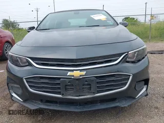 2018 Chevrolet Malibu LT z VIN 1G1ZD5ST4JF134775, wystawiony jako IAAI lot #42329196 z przebiegiem 92 527 mil mil oraz . Historia ofert i sprzedaży dostępna na DreamBid. Obrazek 6.