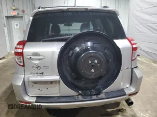 2011 Toyota RAV4 Limited z VIN 2T3DF4DV6BW116623, wystawiony jako Copart lot #59926225 z przebiegiem 198 205 mil mil oraz Szkoda całkowita • Salvage title. Historia ofert i sprzedaży dostępna na DreamBid. Obrazek 6.