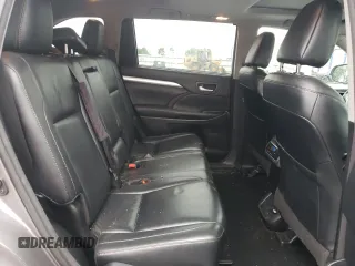 2018 Toyota Highlander SE with VIN 5TDJZRFH9JS528291, listed as a Copart auction lot 56568275 with 74,619 mi miles and Salvage title. Bid and sale history available at DreamBid. Image 11.