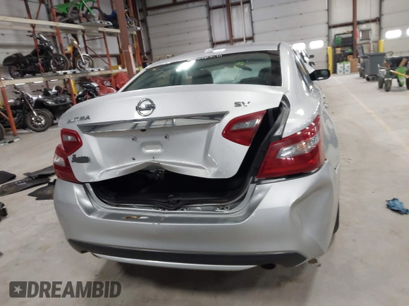 2018 Nissan Altima SR with VIN 1N4AL3AP0JC266584, listed as a IAAI auction lot 41900484 with 136,223 mi miles and . Bid and sale history available at carsss.com. Image 16.
