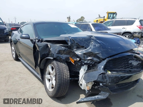 2017 Ford Mustang V6 z VIN 1FA6P8AM9H5353976, wystawiony jako IAAI lot #42359163 z przebiegiem 49 757 mil mil oraz . Historia ofert i sprzedaży dostępna na DreamBid. Obrazek 6.