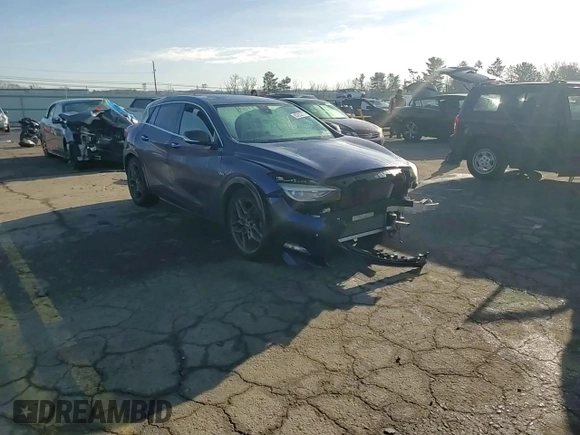 2017 Infiniti QX30 Premium z VIN SJKCH5CP8HA037540, wystawiony jako Copart lot #85222774 z przebiegiem 64 310 mil mil oraz Szkoda całkowita • Salvage title. Historia ofert i sprzedaży dostępna na DreamBid. Obrazek 10.