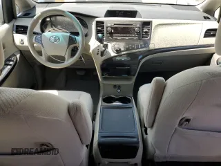 2014 Toyota Sienna LE AAS with VIN 5TDKK3DC8ES442280, listed as a Copart auction lot 59374985 with 207,563 mi miles and Salvage title. Bid and sale history available at DreamBid. Image 8.
