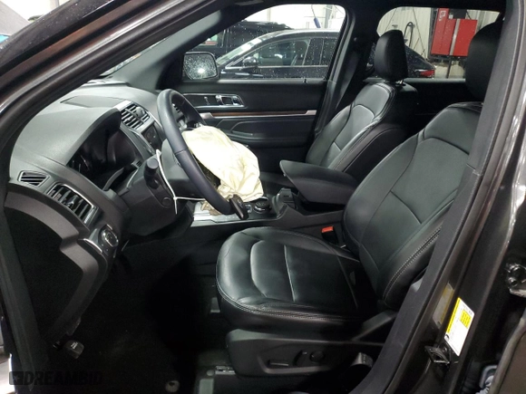2019 Ford Explorer Limited with VIN 1FM5K8F88KGB39522, listed as a Copart auction lot 49106015 with 28,238 mi miles and Salvage Title. Bid and sale history available at carsss.com. Image 7.