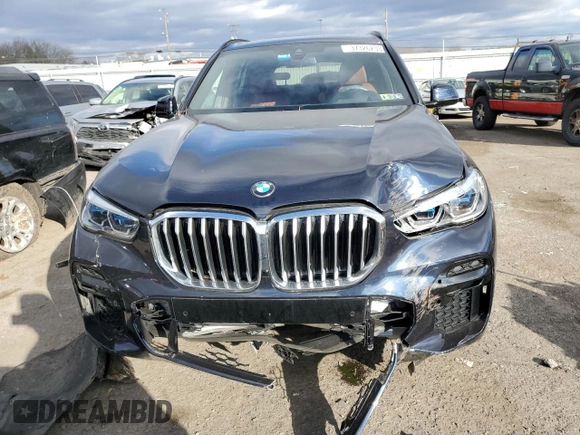 2022 BMW X5 xDrive40i with VIN 5UXCR6C07N9J48052, listed as a Copart auction lot 37326233 with 7,804 mi miles. Bid and sale history available at carsss.com. Image 5.