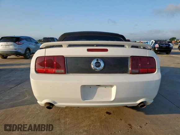 2008 Ford Mustang GT Deluxe with VIN 1ZVHT85H585202545, listed as a Copart auction lot 60884135 with 64,942 mi miles and Salvage title. Bid and sale history available at DreamBid. Image 6.