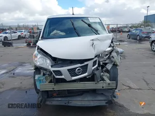 2016 Nissan NV200 S z VIN 3N6CM0KN8GK693197, wystawiony jako IAAI lot #41786914 z przebiegiem 176 177 mil mil oraz . Historia ofert i sprzedaży dostępna na DreamBid. Obrazek 13.