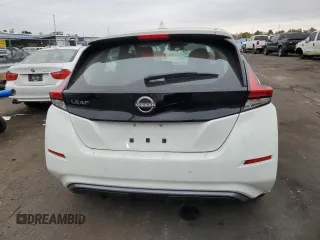 2025 Nissan LEAF S with VIN 1N4AZ1BV9SC558607, listed as a Copart auction lot 76784084 with 690 mi miles and Salvage Title. Bid and sale history available at carsss.com. Image 6.