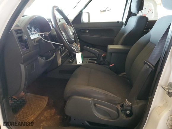 2011 Jeep Liberty Sport with VIN 1J4PN2GK4BW513605, listed as a Copart auction lot 44555385 with 160,549 mi miles and Salvage Title. Bid and sale history available at carsss.com. Image 7.