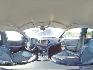 2019 Jeep Cherokee Latitude Plus z VIN 1C4PJLLB9KD176454, wystawiony jako Copart lot #59999685 z przebiegiem 148 113 mil mil oraz Szkoda całkowita • Salvage title. Historia ofert i sprzedaży dostępna na DreamBid. Obrazek 15.