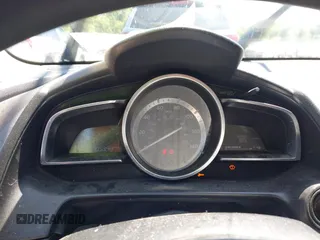 2016 Scion iA z VIN 3MYDLBZV5GY107324, wystawiony jako IAAI lot #42296283 z przebiegiem 105 349 mil mil oraz . Historia ofert i sprzedaży dostępna na DreamBid. Obrazek 7.