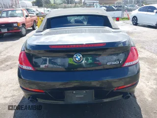 2009 BMW 6 Series 650i z VIN WBAEB53539CX64230, wystawiony jako IAAI lot #41827275 z przebiegiem 108 260 mil mil oraz . Historia ofert i sprzedaży dostępna na DreamBid. Obrazek 16.