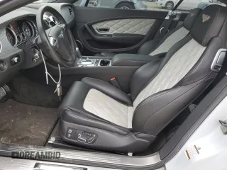 2014 Bentley Continental GT z VIN SCBFH7ZA7EC095429, wystawiony jako Copart lot #70057983 z przebiegiem 31 952 mil mil oraz . Historia ofert i sprzedaży dostępna na DreamBid. Obrazek 7.