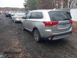 2020 Mitsubishi Outlander SE с VIN JA4AD3A30LZ042990, выставлен на аукционе IAAI как лот 41165747 с пробегом 156 321 миль миль и . История ставок и продаж доступна на DreamBid. Изображение 3.
