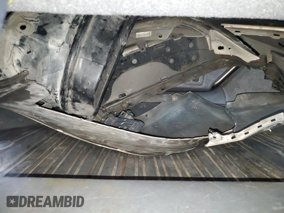 2006 Acura RL z VIN JH4KB16576C008162, wystawiony jako Copart lot #51801115 z przebiegiem Nie podano mil oraz Szkoda całkowita • Salvage title. Historia ofert i sprzedaży dostępna na DreamBid. Obrazek 14.