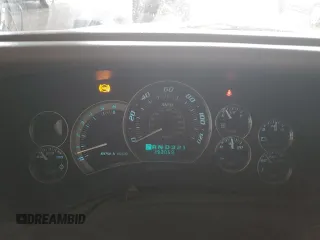 2001 GMC Yukon SLT with VIN 1GKEK13T81J167153, listed as a Copart auction lot 45693145 with 193,059 mi miles and Salvage Title. Bid and sale history available at carsss.com. Image 9.