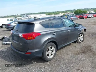 2014 Toyota RAV4 XLE with VIN 2T3RFREV0EW195521, listed as a IAAI auction lot 42248390 with 96,126 mi miles and . Bid and sale history available at DreamBid. Image 4.