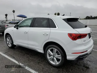 2021 Audi Q3 S line Premium Plus with VIN WA1EECF33M1101361, listed as a Copart auction lot 39205703 with 1,426 mi miles. Bid and sale history available at carsss.com. Image 2.