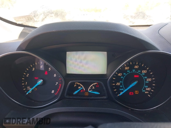 2014 Ford Escape SE with VIN 1FMCU9GX6EUB22401, listed as a IAAI auction lot 42038712 with Not Provided miles and . Bid and sale history available at carsss.com. Image 7.