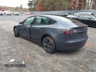 2022 Tesla Model 3 with VIN 5YJ3E1EA7NF339952, listed as a IAAI auction lot 38007332 with 10,726 mi miles. Bid and sale history available at carsss.com. Image 3.