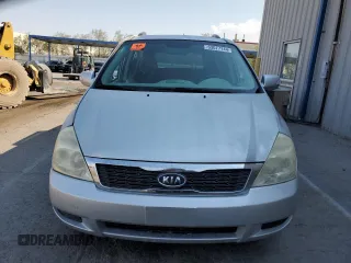 2012 Kia Sedona LX with VIN KNDMG4C71C6492455, listed as a Copart auction lot 63077744 with 210,306 mi miles and Salvage Title. Bid and sale history available at carsss.com. Image 5.