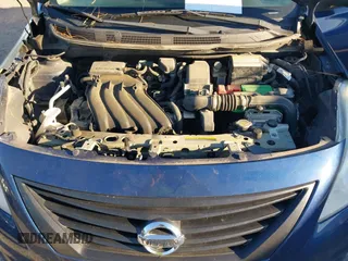 2014 Nissan Versa SV with VIN 3N1CN7AP1EL842930, listed as a IAAI auction lot 40588207 with 200,417 mi miles. Bid and sale history available at carsss.com. Image 10.