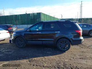 2013 Ford Explorer Limited with VIN 1FM5K8F85DGB85957, listed as a IAAI auction lot 41530677 with 219,130 mi miles. Bid and sale history available at carsss.com. Image 14.