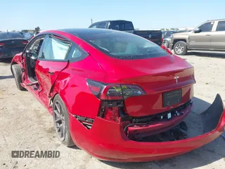 2023 Tesla Model 3 с VIN 5YJ3E1EA8PF545137, выставлен на аукционе IAAI как лот 41992188 с пробегом 35 393 миль миль и . История ставок и продаж доступна на DreamBid. Изображение 3.