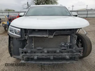 2022 Volkswagen Atlas SE with VIN 1V2KC2CAXNC204602, listed as a Copart auction lot 47306435 with 52,641 mi miles and Salvage title. Bid and sale history available at DreamBid. Image 5.