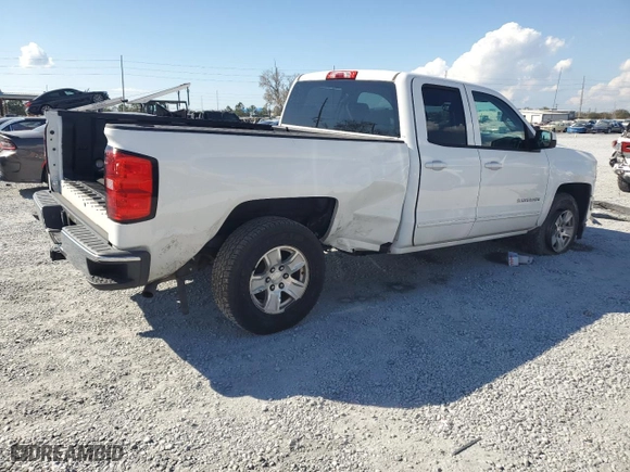 2019 Chevrolet Silverado 1500 LD LT with VIN 2GCRCPEC8K1126172, listed as a Copart auction lot 44682965 with 134,929 mi miles and Non Repairable. Bid and sale history available at carsss.com. Image 3.