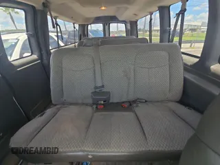 2005 Chevrolet Express Passenger with VIN 1GAHG39U151149680, listed as a IAAI auction lot 42633644 with 165,707 mi miles and . Bid and sale history available at DreamBid. Image 32.