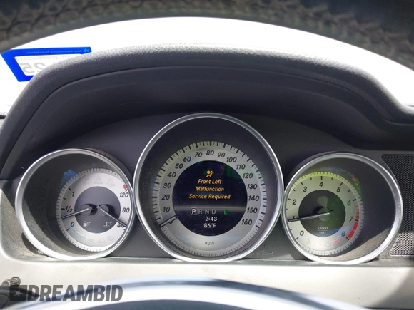 2013 Mercedes-Benz C 300 Sport с VIN WDDGF8AB8DR284402, выставлен на аукционе IAAI как лот 42291028 с пробегом Не указан миль и . История ставок и продаж доступна на DreamBid. Изображение 16.