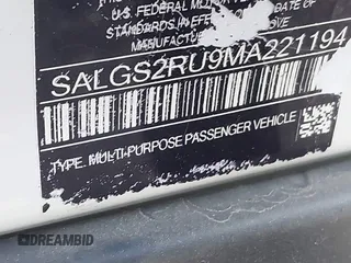 2021 Land Rover Range Rover Westminster with VIN SALGS2RU5MA438449, listed as a IAAI auction lot 40879962 with 25,523 mi miles and . Bid and sale history available at DreamBid. Image 19.