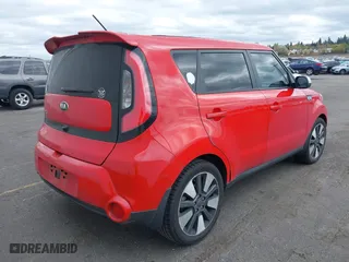 2014 Kia Soul ! with VIN KNDJX3A56E7704973, listed as a IAAI auction lot 42024643 with 160,354 mi miles. Bid and sale history available at carsss.com. Image 4.