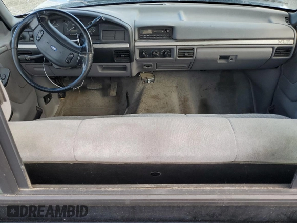 1994 Ford F-250 with VIN 2FTHF26G8RCA67016, listed as a Copart auction lot 71640344 with 146,118 mi miles and Salvage Title. Bid and sale history available at carsss.com. Image 8.