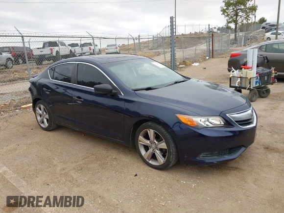 2014 Acura ILX with VIN 19VDE1F37EE013300, listed as a IAAI auction lot 41748115 with 122,732 mi miles. Bid and sale history available at carsss.com. Image 1.