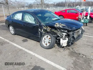 2011 Nissan Altima 2.5 SL with VIN 1N4AL2AP9BN433766, listed as a IAAI auction lot 41696201 with 159,753 mi miles. Bid and sale history available at carsss.com. Image 1.