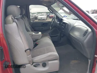2004 Ford F-150 XL with VIN 2FTRX18W84CA30136, listed as a IAAI auction lot 42692608 with 204,286 mi miles and . Bid and sale history available at DreamBid. Image 5.