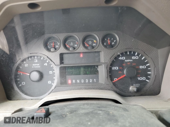 2008 Ford F-250 XL with VIN 1FTNF20588EE00477, listed as a Copart auction lot 61615835 with 351,235 mi miles and Salvage title. Bid and sale history available at DreamBid. Image 9.