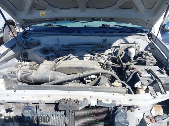 2001 Toyota Tundra SR5 with VIN 5TBRT34101S180512, listed as a IAAI auction lot 41802897 with 216,799 mi miles. Bid and sale history available at carsss.com. Image 10.