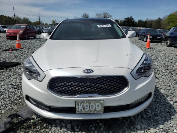2015 Kia K900 Luxury with VIN KNALW4D4XF6021585, listed as a Copart auction lot 51303275 with 57,123 mi miles and Salvage title. Bid and sale history available at DreamBid. Image 5.