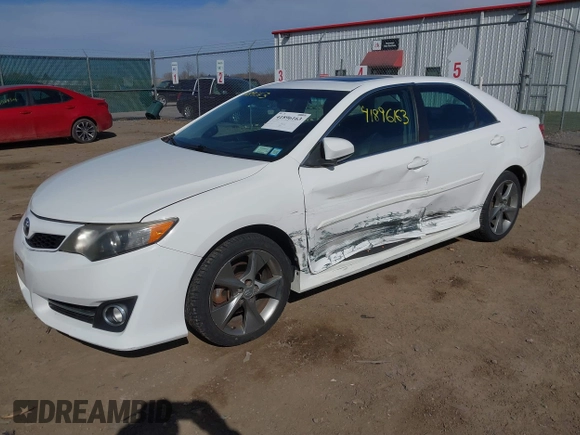 2014 Toyota Camry L with VIN 4T1BF1FK2EU457927, listed as a IAAI auction lot 41896163 with 99,612 mi miles. Bid and sale history available at carsss.com. Image 17.